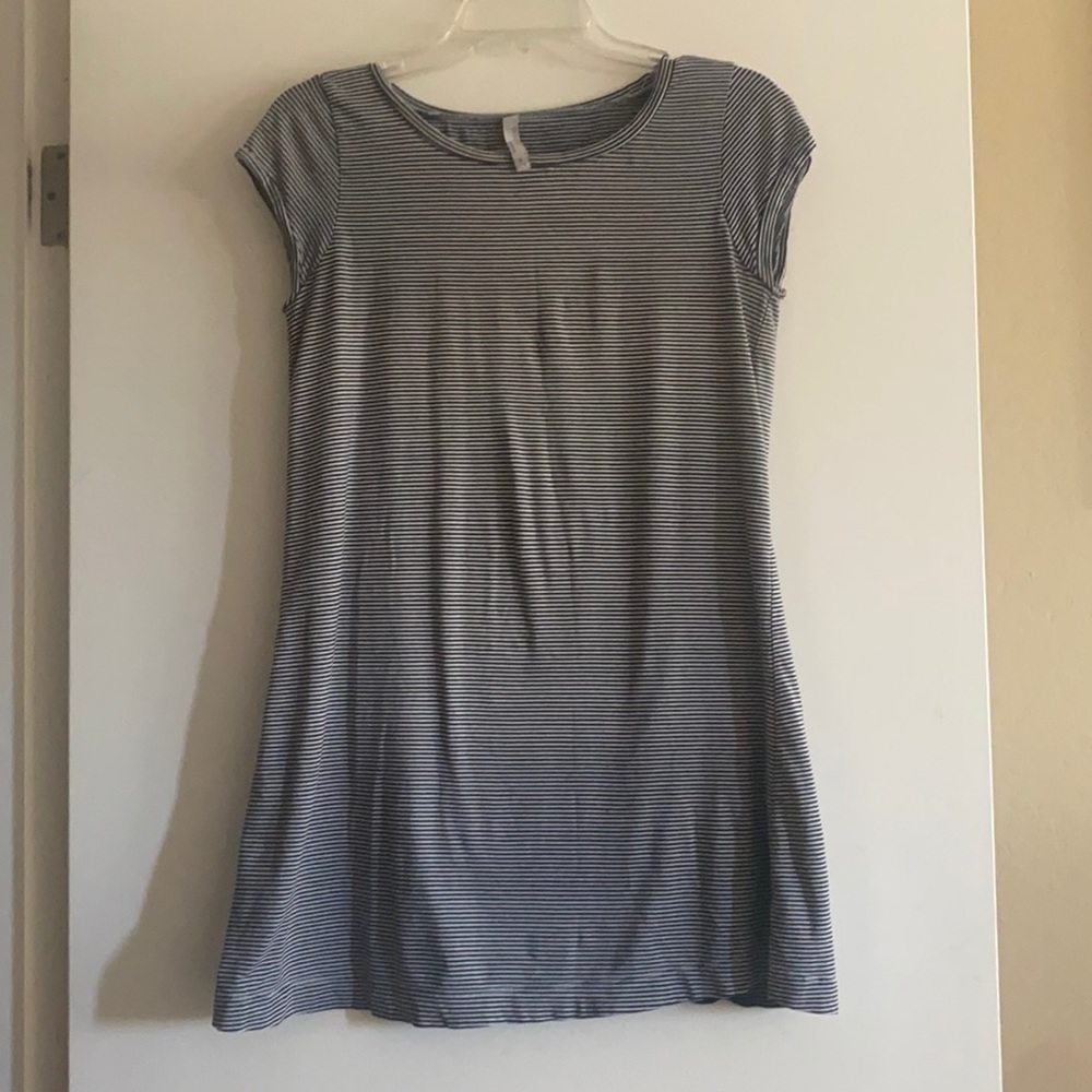 Old Navy Striped T Shirt dress Size Small